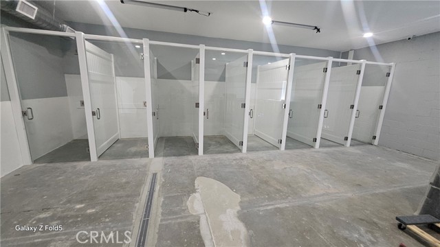  Commercial for Sale in Tujunga, California