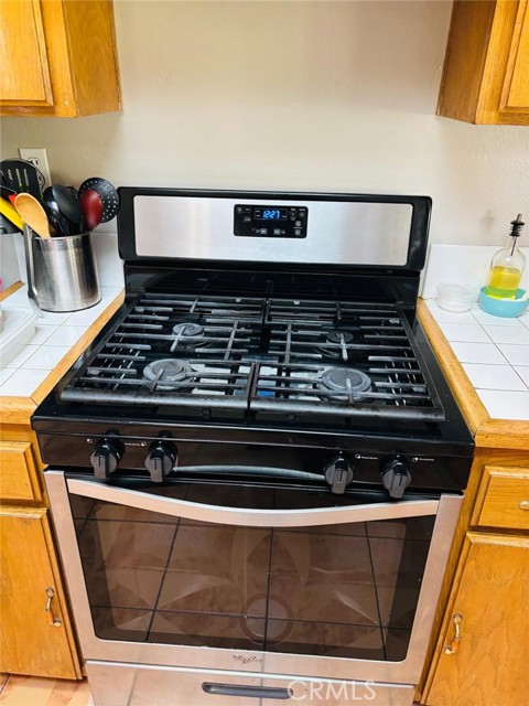 Detail Gallery Image 5 of 20 For 15162 Cambria St, Fontana,  CA 92335 - 4 Beds | 2 Baths