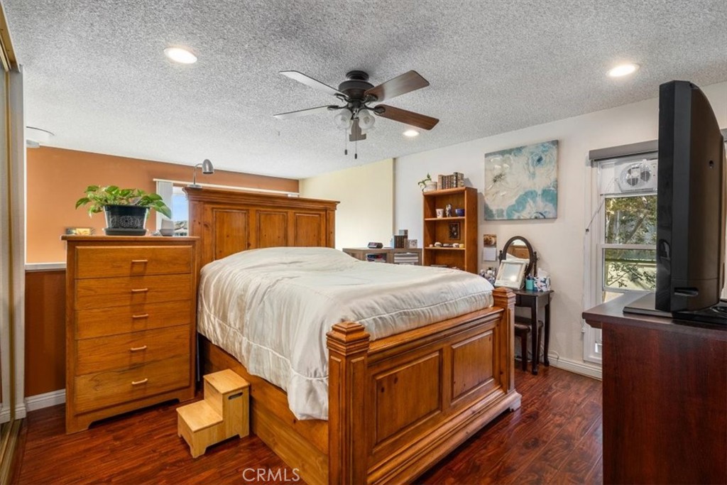 77d9b6fe 31d4 4907 9756 345a01af179a