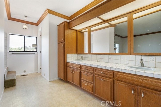 Detail Gallery Image 12 of 38 For 2906 Amber Vista, Fallbrook,  CA 92028 - 3 Beds | 2 Baths