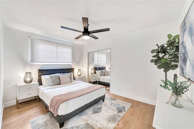 20742 Lull Street, Winnetka CA: https://media.crmls.org/medias/77da9d6e-2fb6-4195-943f-cf40857335eb.jpg