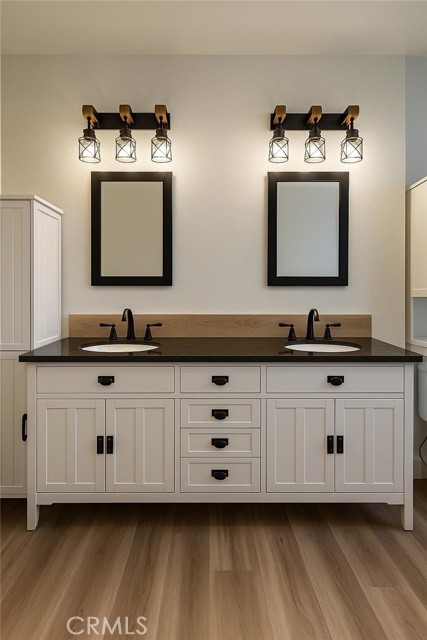 Detail Gallery Image 12 of 19 For 741 Saint Andrews, Corona,  CA 92882 - 4 Beds | 2 Baths