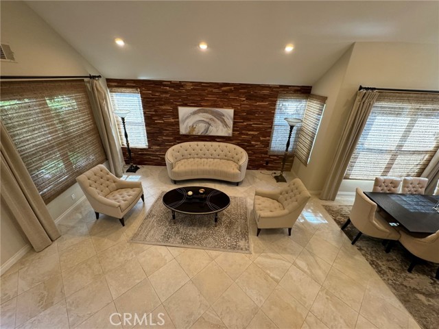 6 Lakeridge, Rancho Santa Margarita CA: https://media.crmls.org/medias/77db131a-2673-4919-97d3-69d16452df81.jpg