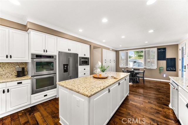 Image 11 of 75 For 12756 Sierra Creek