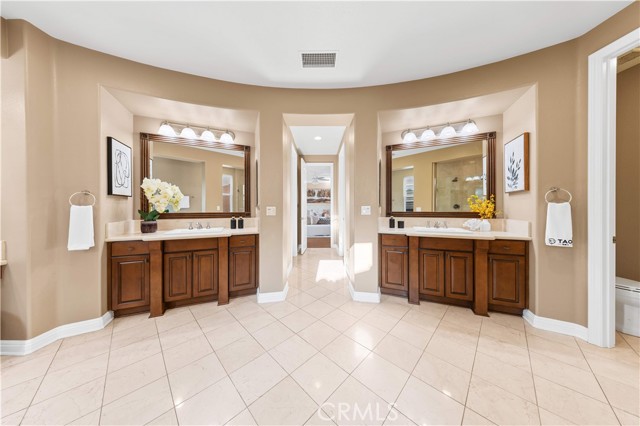 27684 Manor Hill Road, Laguna Niguel CA: https://media.crmls.org/medias/77dc1f76-4264-4890-a604-aec731cb0bcc.jpg