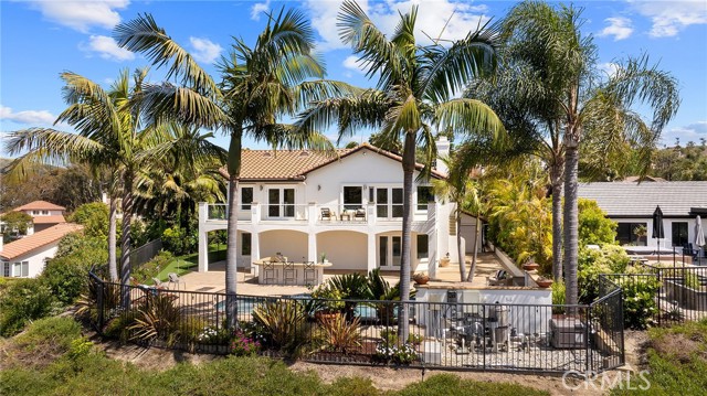 1110 Novilunio, San Clemente CA: https://media.crmls.org/medias/77dc39de-f822-40ee-8517-0ce24ee52394.jpg