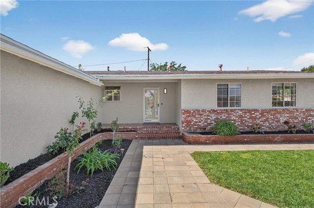 Detail Gallery Image 8 of 61 For 3023 Murray, Costa Mesa,  CA 92626 - 4 Beds | 2 Baths