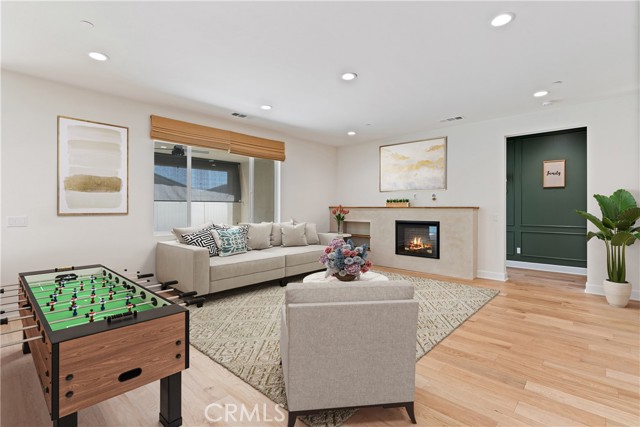 Image 9 of 49 For 30047 Merrick Lane