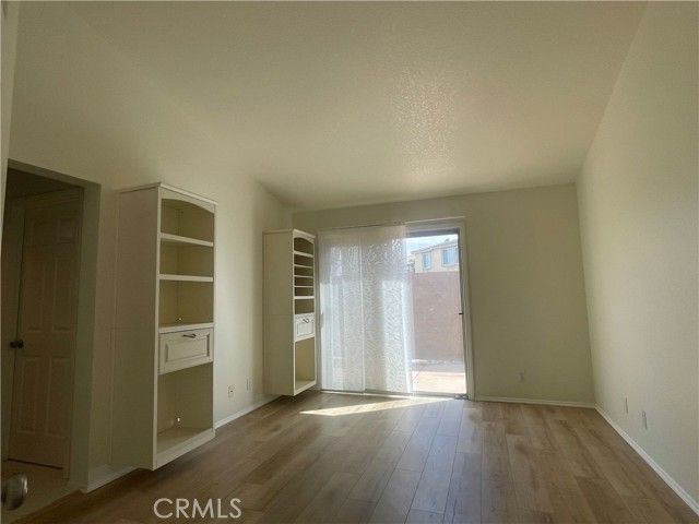 Detail Gallery Image 14 of 31 For 39312 Dunbar St a,  Palmdale,  CA 93551 - 3 Beds | 2 Baths