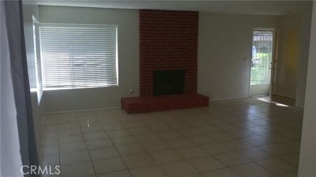 12071 Laguna Street, Garden Grove CA: https://media.crmls.org/medias/77dd2df4-cd74-4358-8d1f-cb5a895c94f7.jpg