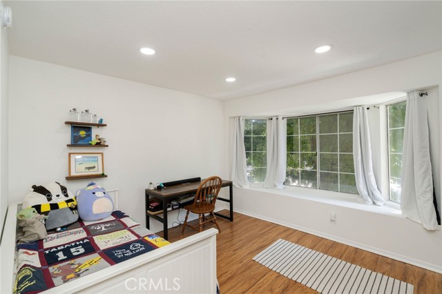 Detail Gallery Image 16 of 22 For 7045 Woodley Ave #101,  Lake Balboa,  CA 91406 - 2 Beds | 2 Baths