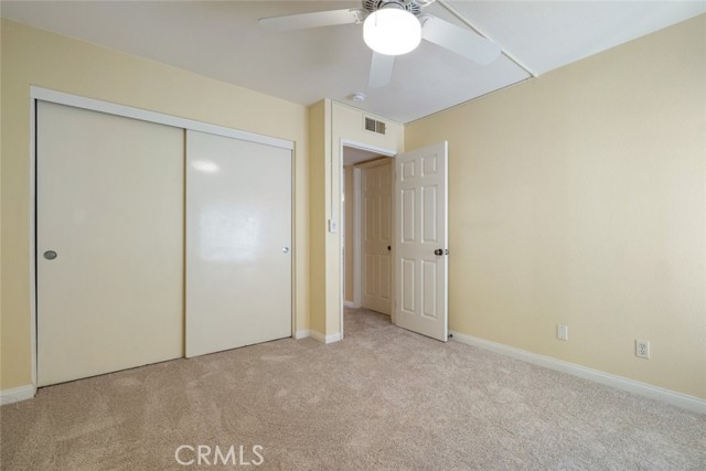 484 S Euclid Avenue, Pasadena CA: https://media.crmls.org/medias/77de1ad3-4d63-47ab-8526-02162ecf7b28.jpg
