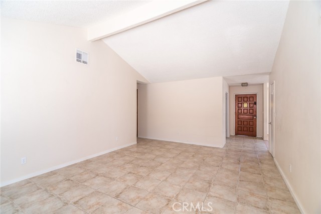 66320 Avenida Barona, Desert Hot Springs CA: https://media.crmls.org/medias/77df7b4e-95c7-4244-89ff-74051e00c355.jpg