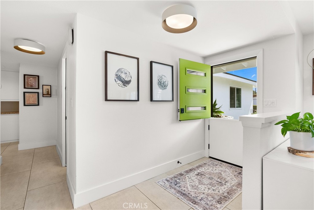 77e01b50 F3a8 4229 86e1 2b22f5c4d564