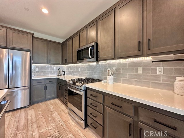 Detail Gallery Image 7 of 40 For 38436 Windingwalk Dr, Murrieta,  CA 92563 - 3 Beds | 2/1 Baths