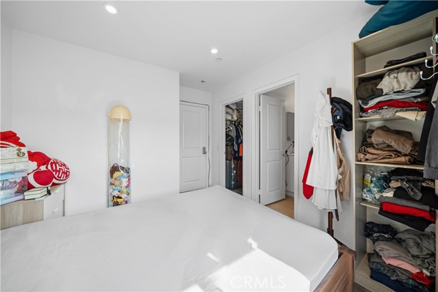 Detail Gallery Image 32 of 34 For 1118 Calle Montana, Montebello,  CA 90640 - 3 Beds | 2/1 Baths