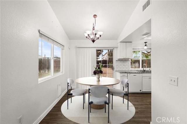 Detail Gallery Image 2 of 34 For 29837 Buena Tierra, Menifee,  CA 92586 - 2 Beds | 1 Baths