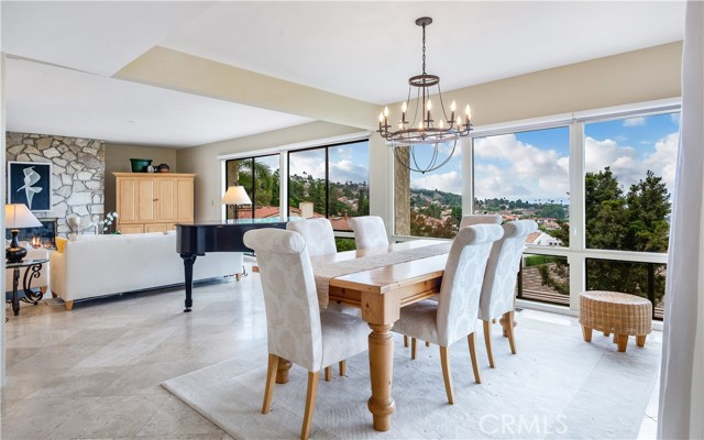 1344 Via Romero, Palos Verdes Estates, California 90274, 3 Bedrooms Bedrooms, ,4 BathroomsBathrooms,Residential,For Sale,Via Romero,PV24218235