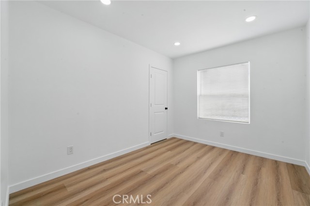 611 S Thorson Avenue, Compton CA: https://media.crmls.org/medias/77e3350d-749f-4ae2-8b00-00bc86659277.jpg