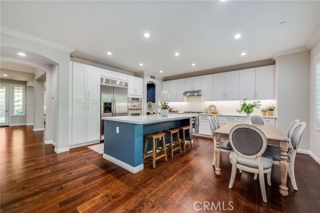 Newly Remodeled Gourmet Kitchen/Casual Dining Area