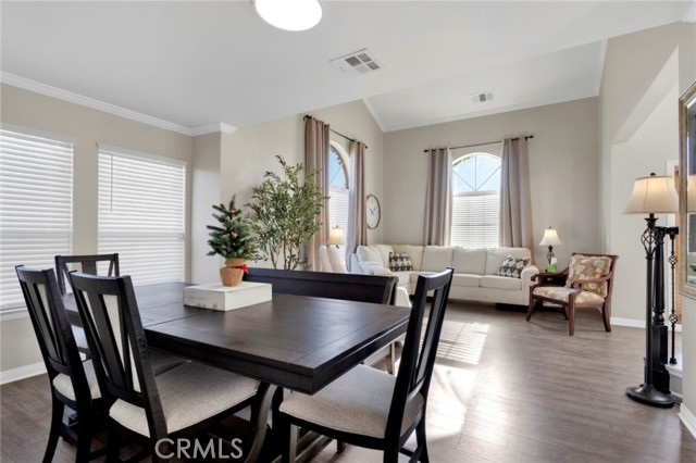 Detail Gallery Image 8 of 50 For 18570 Niagara, Victorville,  CA 92395 - 4 Beds | 3 Baths