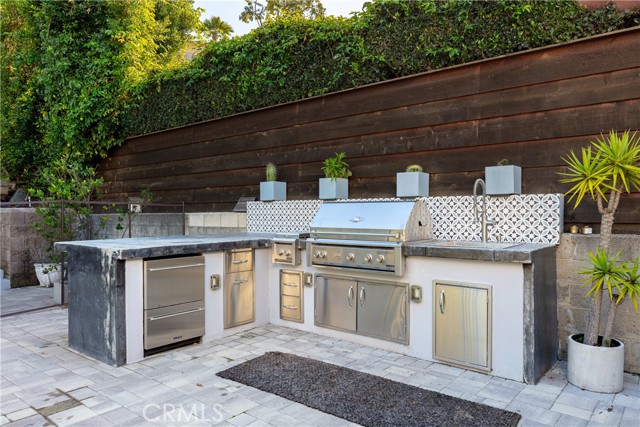 Detail Gallery Image 40 of 53 For 3156 Dona Emilia Dr, Studio City,  CA 91604 - 5 Beds | 3 Baths