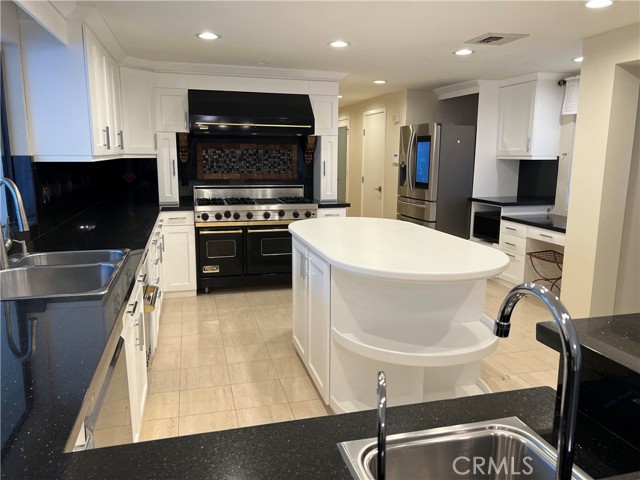 1808 Paseo Del Mar, Palos Verdes Estates CA: https://media.crmls.org/medias/77e4fb64-9cb1-4124-aa77-50711340fa8f.jpg