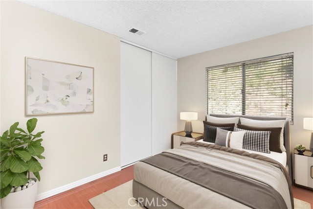 Detail Gallery Image 8 of 17 For 11742 Black Hawk Ln, Moreno Valley,  CA 92557 - 2 Beds | 1 Baths