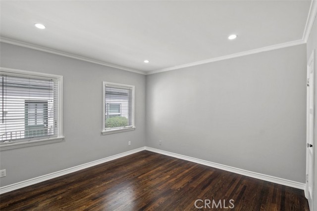 Detail Gallery Image 21 of 36 For 2682 E Villa St, Pasadena,  CA 91107 - 4 Beds | 3 Baths