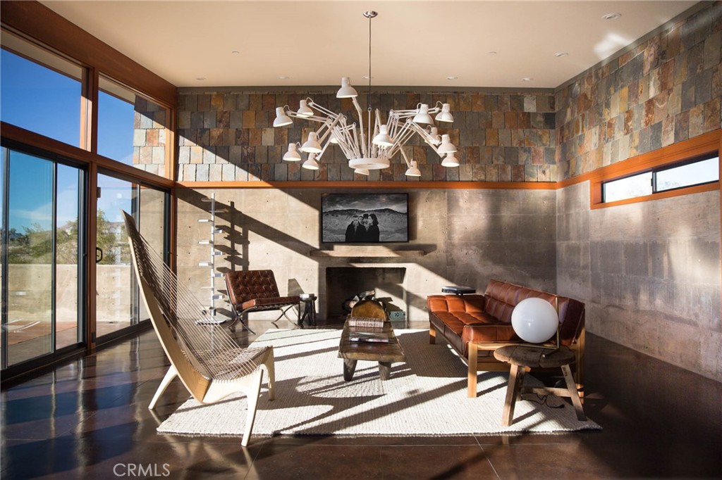 MLS #OC25276005 image #3