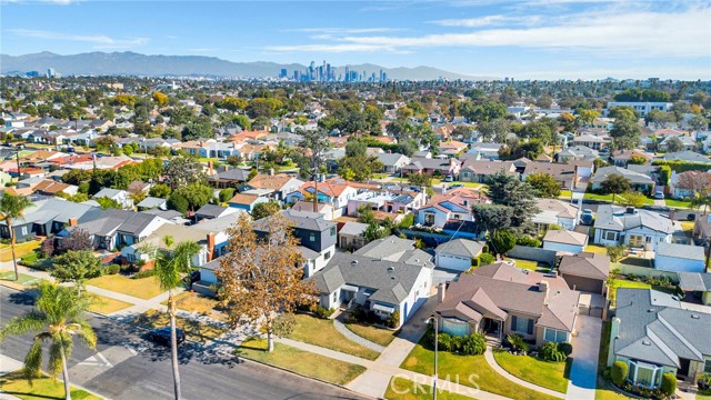 Detail Gallery Image 26 of 32 For 3866 Westside Ave, Los Angeles,  CA 90008 - 2 Beds | 2/1 Baths