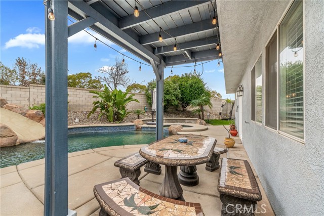 Detail Gallery Image 45 of 54 For 15532 Skylark Ave, Fontana,  CA 92336 - 4 Beds | 2/1 Baths