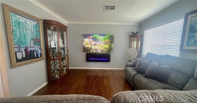 Detail Gallery Image 5 of 40 For 311 Concord Ln, Newport Beach,  CA 92660 - 2 Beds | 2 Baths