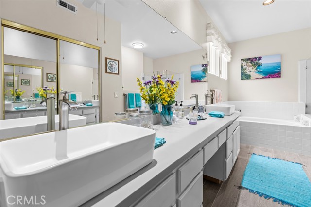 Detail Gallery Image 23 of 51 For 40402 via Siena, Murrieta,  CA 92562 - 3 Beds | 2/1 Baths
