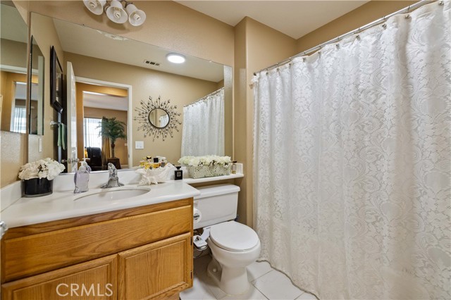 39243 Nicole Drive, Palmdale CA: https://media.crmls.org/medias/77e6e097-b529-403d-af78-4ca5c62cb5a6.jpg