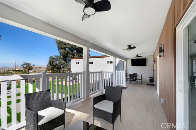 Detail Gallery Image 4 of 27 For 26443 Towhee Ln #1 Ln, Corona,  CA 92883 - 2 Beds | 1 Baths