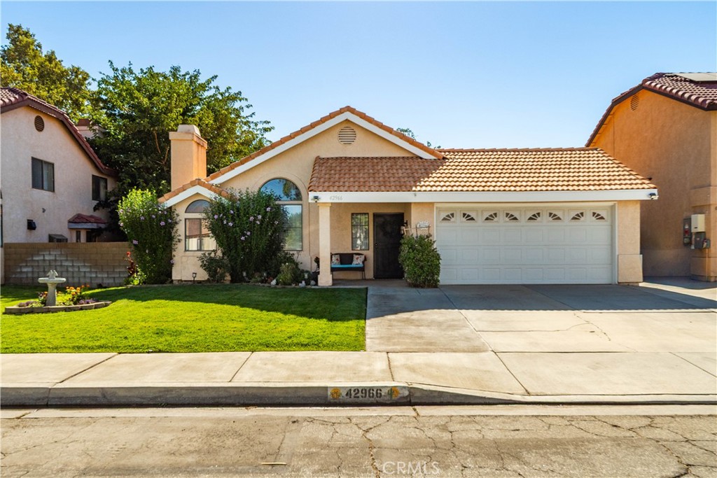 42966 Pearlwood Drive