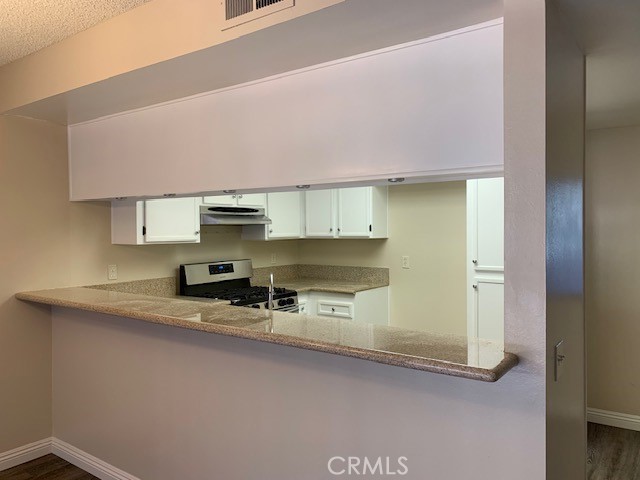 Detail Gallery Image 17 of 17 For 235 E Chestnut Ave #L,  Monrovia,  CA 91016 - 3 Beds | 3 Baths