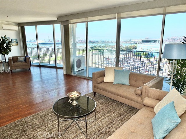 Detail Gallery Image 1 of 66 For 700 E Ocean Bld #2008,  Long Beach,  CA 90802 - 3 Beds | 2 Baths