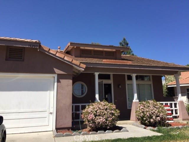 15205 Windjammer Way, Lake Elsinore CA: https://media.crmls.org/medias/77e93d4f-833b-4b08-9536-54ae9ed3d3e8.jpg
