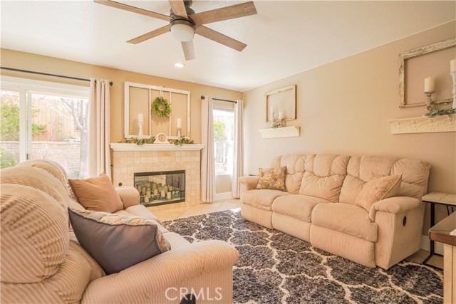 Detail Gallery Image 11 of 32 For 12206 San Ysidro St., Victorville,  CA 92392 - 4 Beds | 3 Baths