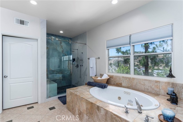 Detail Gallery Image 26 of 44 For 7371 Westcliff, West Hills,  CA 91307 - 5 Beds | 5 Baths