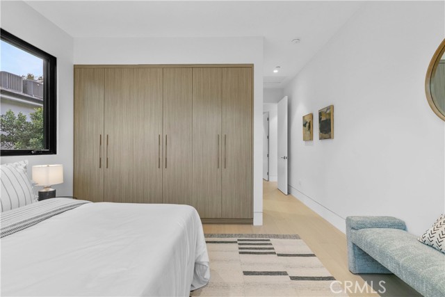 Detail Gallery Image 39 of 57 For 4532 Katherine, Sherman Oaks,  CA 91423 - 6 Beds | 6/1 Baths