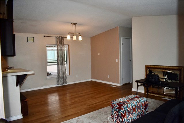 Detail Gallery Image 2 of 13 For 220 Camino Corto #39,  Vista,  CA 92083 - 2 Beds | 2 Baths