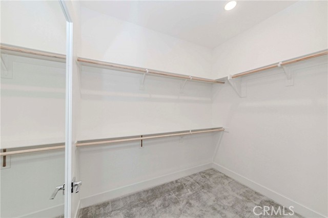 7002 Citron Lane, Cypress CA: https://media.crmls.org/medias/77eb36b7-b7ee-430c-bd67-947c0acd6a49.jpg