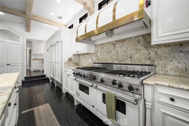 Detail Gallery Image 12 of 51 For 1541 Dolphin, Corona Del Mar,  CA 92625 - 3 Beds | 3/1 Baths