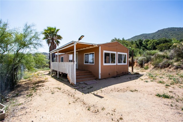 35050 Margo Road, Lake Elsinore CA: https://media.crmls.org/medias/77ec77eb-fe86-4c6b-86c8-d30e7864db46.jpg