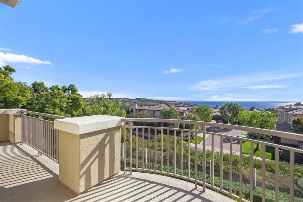 MLS #OC25246752 image #41