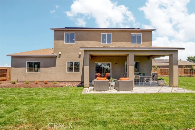 Detail Gallery Image 2 of 23 For 1015 Lucia Ave, Fowler,  CA 93625 - 4 Beds | 2/1 Baths