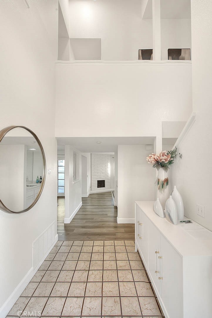 MLS #CV25246439 image #5